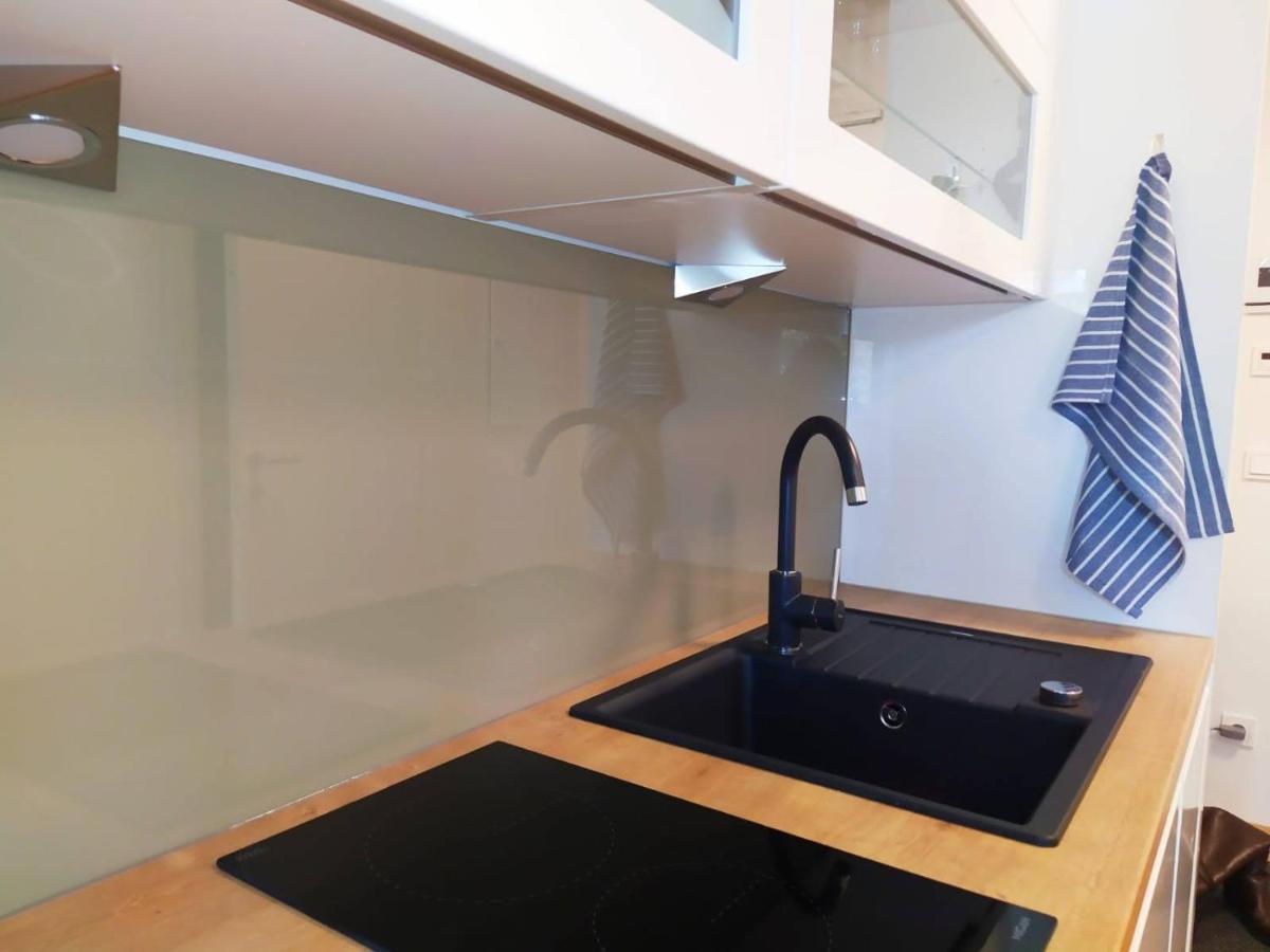 Cosy Park Apartment City Center Bécs Kültér fotó